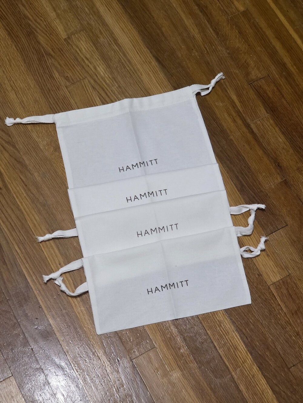Hammitt Set of 4 White Drawstring Dust Bags